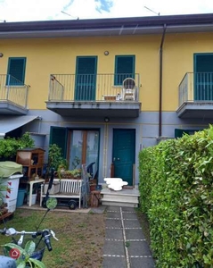 Appartamento in Vendita in Via Alvi Picchi 5 a Viareggio