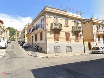 Appartamento in Vendita in Via Amerigo Vespucci a Reggio Calabria
