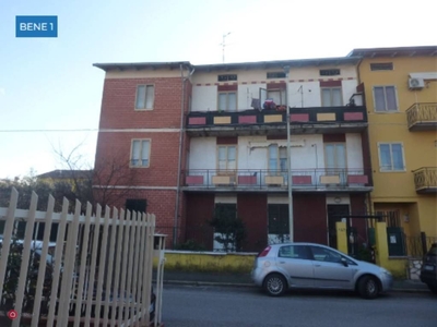 Appartamento in Vendita in Via Bligny 142 a Prato