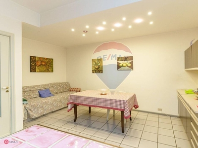 Appartamento in Vendita in Via Duca Degli Abruzzi 52 a Catania