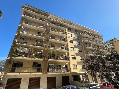 Appartamento in Vendita in Via Leonardo Orlandino 19 a Palermo