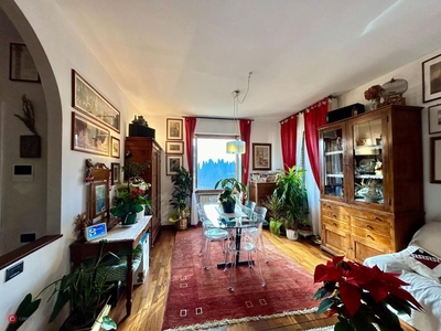 Appartamento in Vendita in Via Martiri di Scalvaia 53100 a Siena