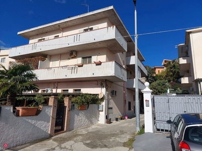 Appartamento in Vendita in Via Melito Porto Salvo 110 a Catanzaro