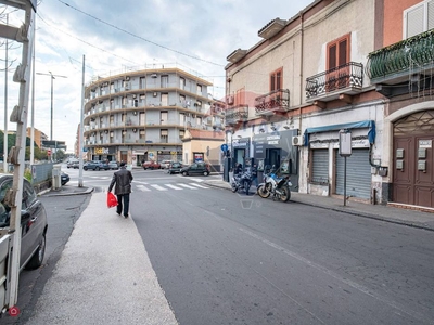 Appartamento in Vendita in Via Vincenzo Casagrandi 7 a Catania