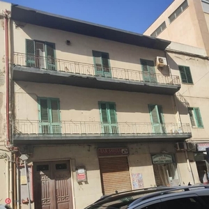 Appartamento in Vendita in Via XXVII LUGLIO ANGOLO VIA GIUSEPPE NATOLI a Messina