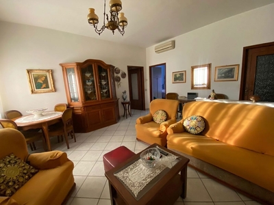 Appartamento in , Castel San Giovanni (PC)