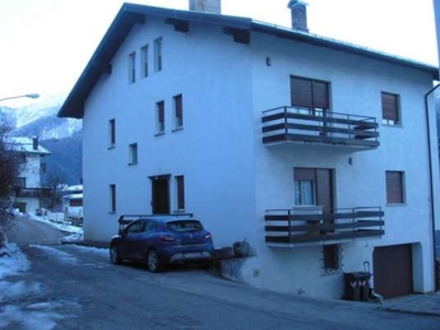 Appartamento in Viale Tiziano, Domegge di Cadore, 10 locali, 1 bagno