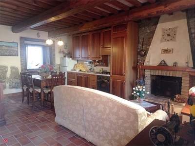 Casa Bi/Trifamiliare in Vendita in a Urbino