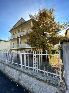 Casa Bifamiliare in Vendita ad Vigolzone - 250000 Euro