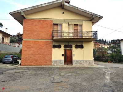 Casa indipendente in Vendita in Località Olmo 219 a Arezzo