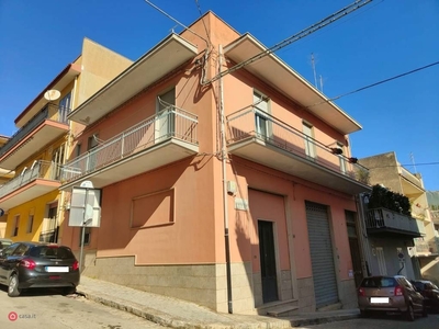 Casa indipendente in Vendita in Via Silvio Pellico 46 a Ragusa