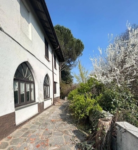 Esclusiva villa di 384 mq in vendita Via Carlo Crivelli, 25, Carate Brianza, Lombardia
