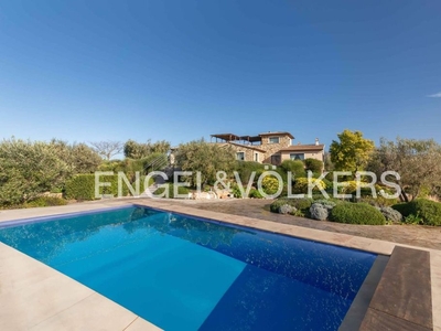Prestigiosa villa di 697 mq in vendita, Strada Regionale Maremmana, Manciano, Grosseto, Toscana
