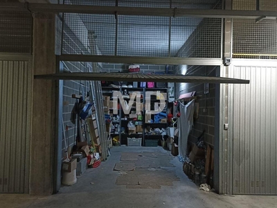 garage in vendita a Loano