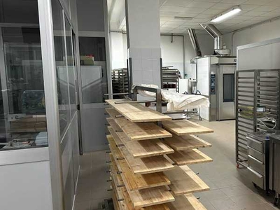Laboratorio in Affitto ad Altamura - 4000 Euro