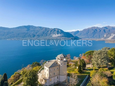 Prestigiosa villa di 1200 mq in vendita, Via Miralago, 17, Verbania, Verbano-Cusio-Ossola, Piemonte