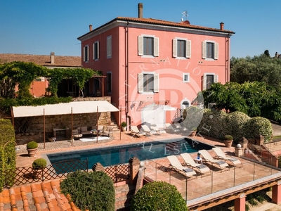 Prestigiosa villa di 400 mq in vendita Peccioli, Toscana