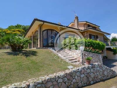 Prestigiosa villa di 800 mq in vendita Altidona, Marche
