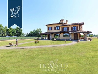 Prestigiosa villa in vendita Spirano, Italia