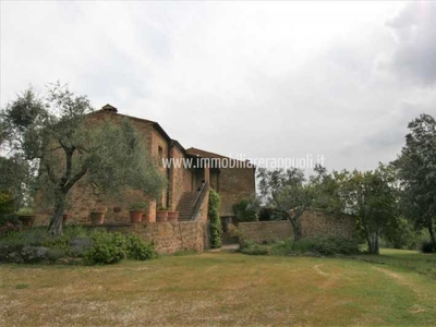 Rustico-Casale-Corte in Vendita ad Pienza - 1600000 Euro