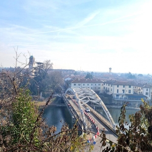 stabile intero in vendita a Vaprio d'Adda