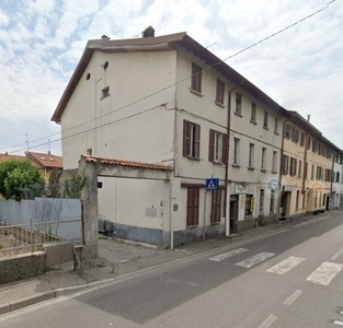 Trilocale in Via Giuseppe Garibaldi, Bregnano, 2 bagni, 91 m²