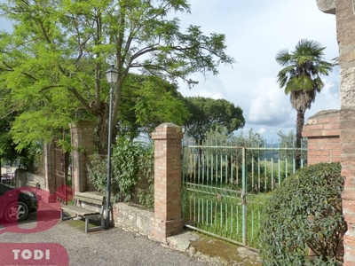 Villa bifamiliare in Piedicolle, Collazzone (PG)