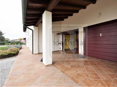 Villa Bifamiliare in Vendita ad Limena - 395000 Euro