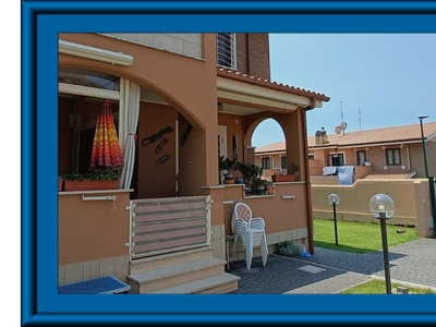 Villa in vendita a Anzio, Via Primiero 58