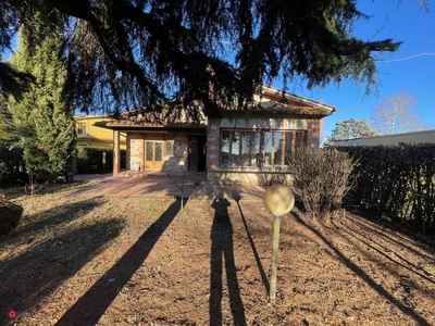 Villa in Vendita in a Ponsacco
