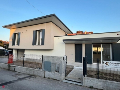 Villa in Vendita in Via Campalton a Venezia