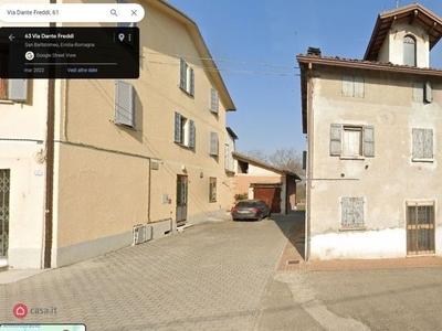Villa in Vendita in Via Dante Freddi 61 a Reggio Emilia
