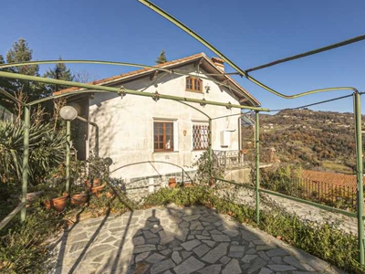Villa Singola in Vendita ad Campomorone - 239000 Euro