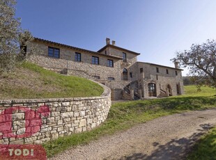 Rustico Vasciano, 2, Todi