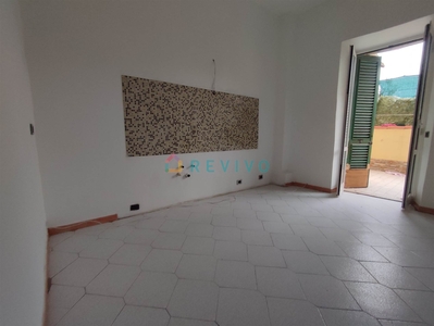 Appartamento in vendita a Livorno Piazza Mazzini