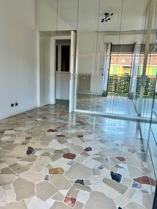 Appartamento in vendita a Milano Villa Pizzone