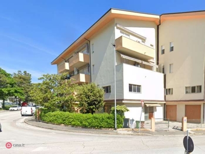 Appartamento in Vendita in Via Matteo Ricci 15 a Ancona