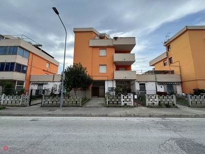 Appartamento in Vendita in Via Pietro Nenni a Fermo