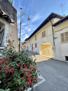 Casa Indipendente a Brescia in Caionvico, Caionvico