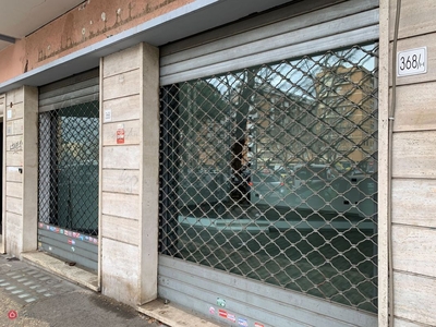 Negozio/Locale commerciale in Affitto in Via Prenestina a Roma