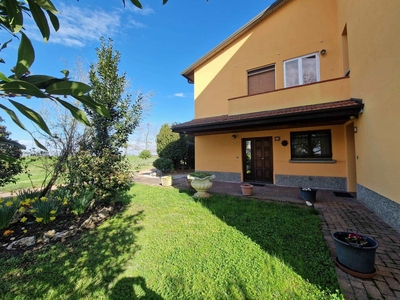 Villa a schiera in vendita a Calderara Di Reno Bologna