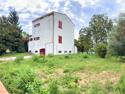 Villa in vendita a San Benedetto Po Mantova