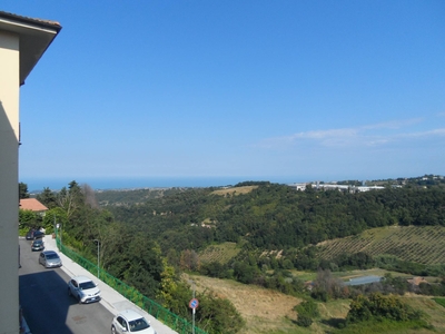 Bilocale vista mare a Ripatransone