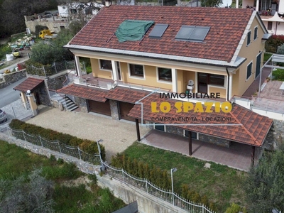 Indipendente - Villa a Loc. Pian Rosso, Andora