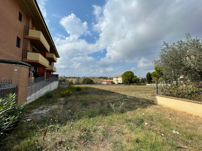 Terreno in vendita, Mosciano Sant'Angelo semi centrale