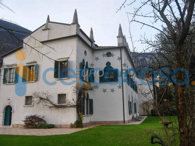 Villa in vendita in Via Adige 25, Brentino Belluno