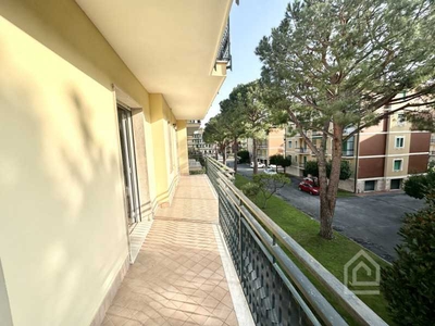 Appartamento in Vendita ad Pietra Ligure - 146000 Euro