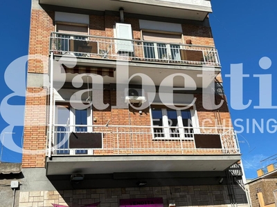 Appartamento in Via Vittorio Veneto, 81, Nettuno (RM)