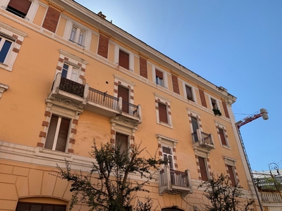 Bilocale arredato in affitto a Roma