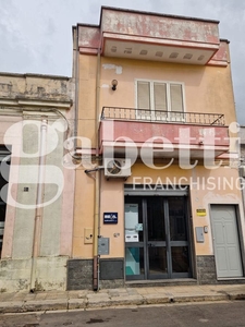 Casa Indipendente in Via Spallanzani, 18, San Pietro Vernotico (BR)